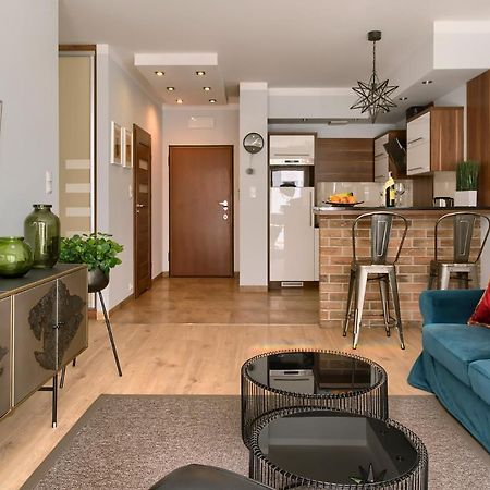 Millo Apartament Parking By Impero Poznań Eksteriør bilde